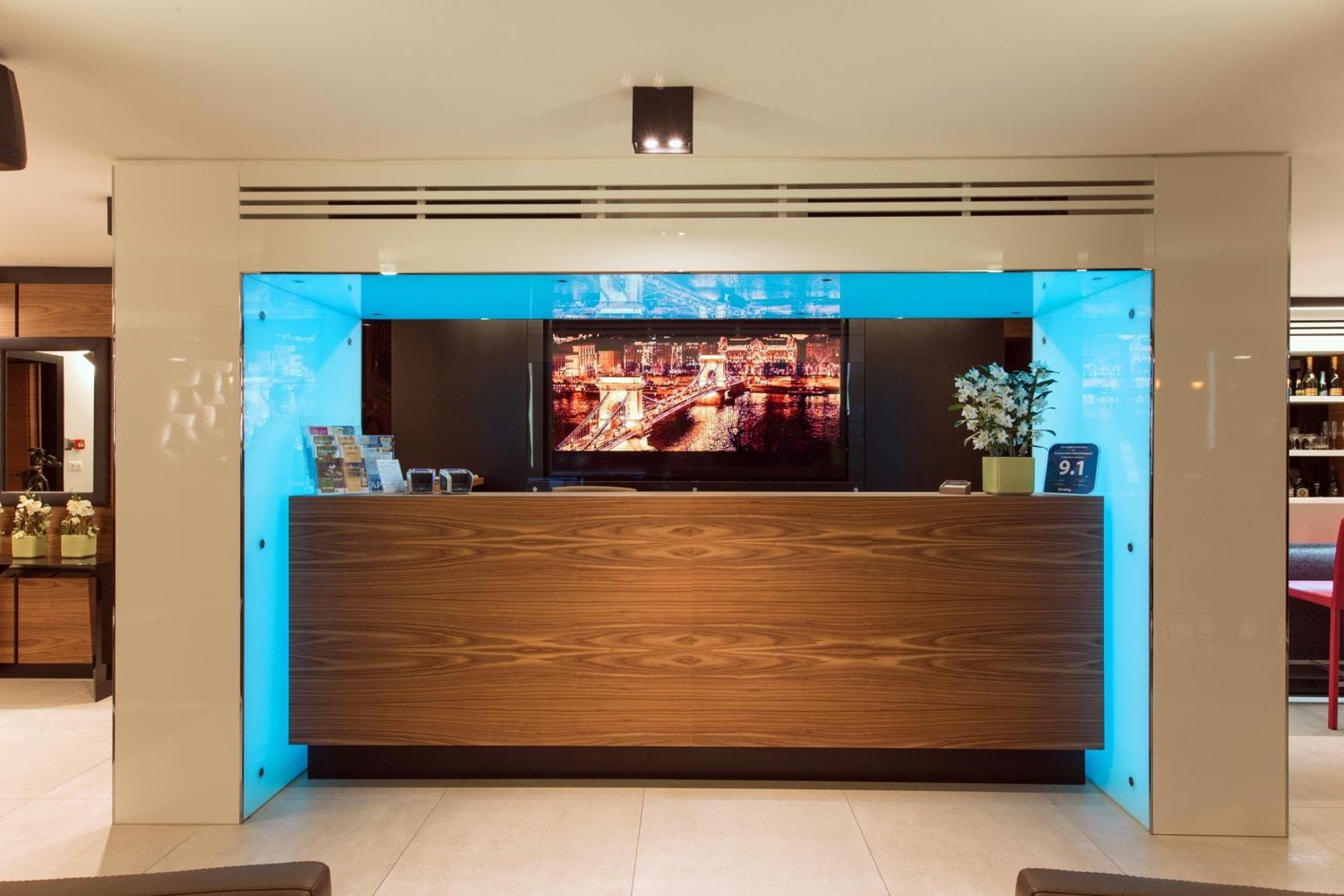 Boutique Hotel Victoria Budapest — Foto’s 1